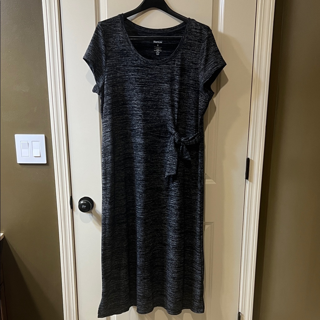 Croft & Barrow Black/Gray Heathered Midi Dress. Lightweight. C1